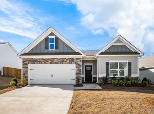 103 Ginhouse Way, Priceville, AL 35603