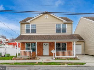 2001 W 4th St, Chester, PA 19013