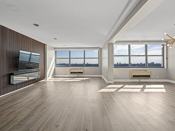 2nd image of 7004 John F Kennedy Blvd E #1-42C
