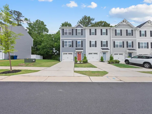 5915 River Landings Dr, Raleigh, NC 27616