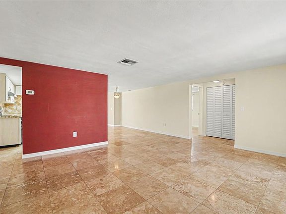 5th image of 4316 Chipmunk Dr