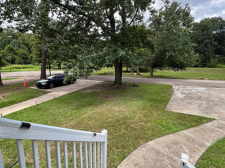 4013 Catawba St #A — Photo 3
