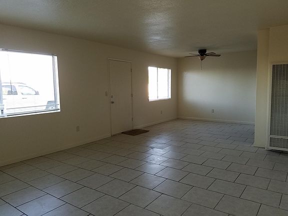 2nd image of 5315 Santa Margarita St