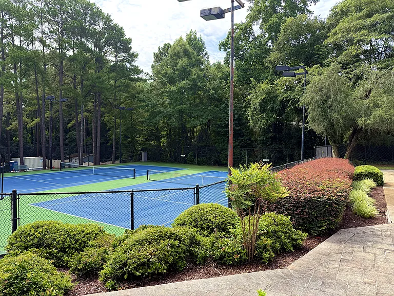 18 Middleton Ct SE — Photo 3