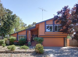 8772 Via Alta Way, Elk Grove, CA 95624