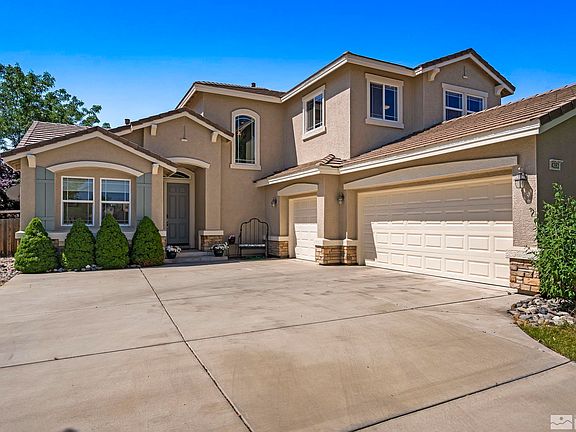 3rd image of 4283 Globe Dr