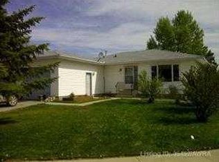 806 SE 8th Ave, Fox Creek, AB T0H1P0