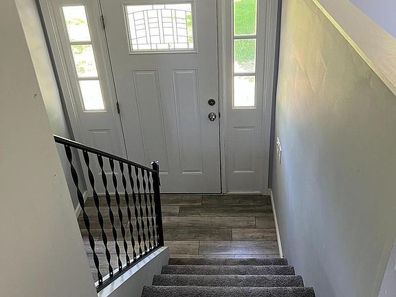 5th image of 139 Wolfe Ln