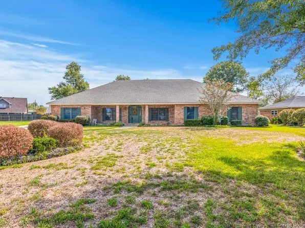 1304 Laura St, Sulphur, LA 70663