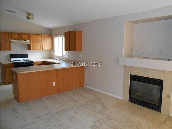 5th image of 7835 Snow Angel St