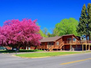 1219 Sunshine Ave, Cody, WY 82414