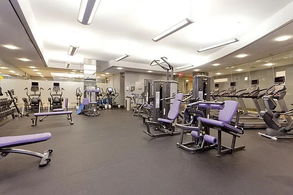 Rented by Keller Williams NYC | media 33