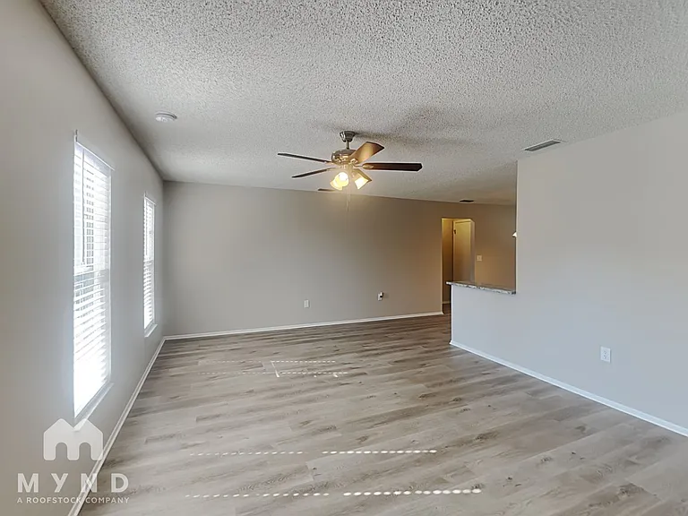10195 Heathcliff St — Photo 5