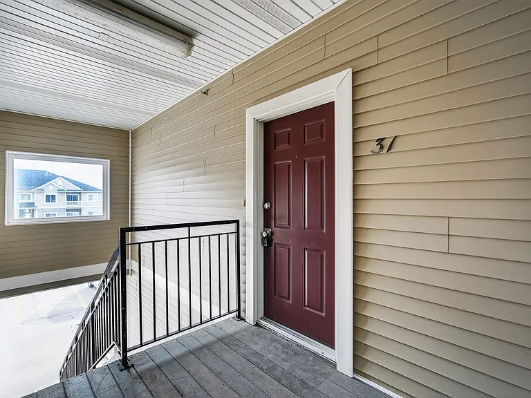 1340 SE Florence Dr #31 — Photo 2