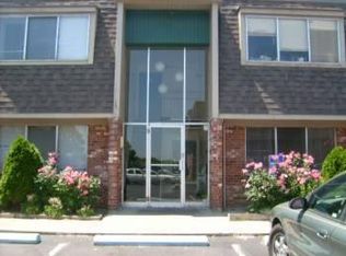 2359 S Dayton Lakeview Rd APT B7, New Carlisle, OH 45344
