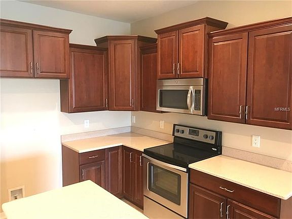 4th image of 610 Washita Stone Dr