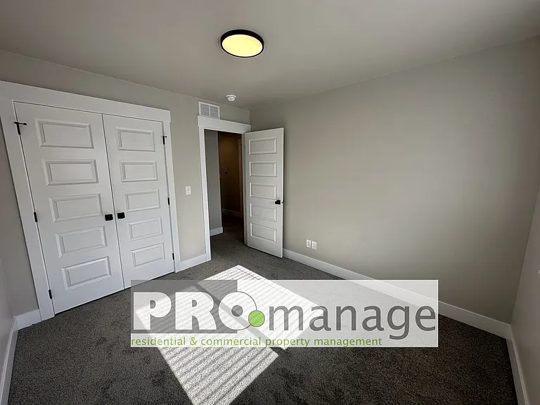 1385 Remington Trl — Photo 22