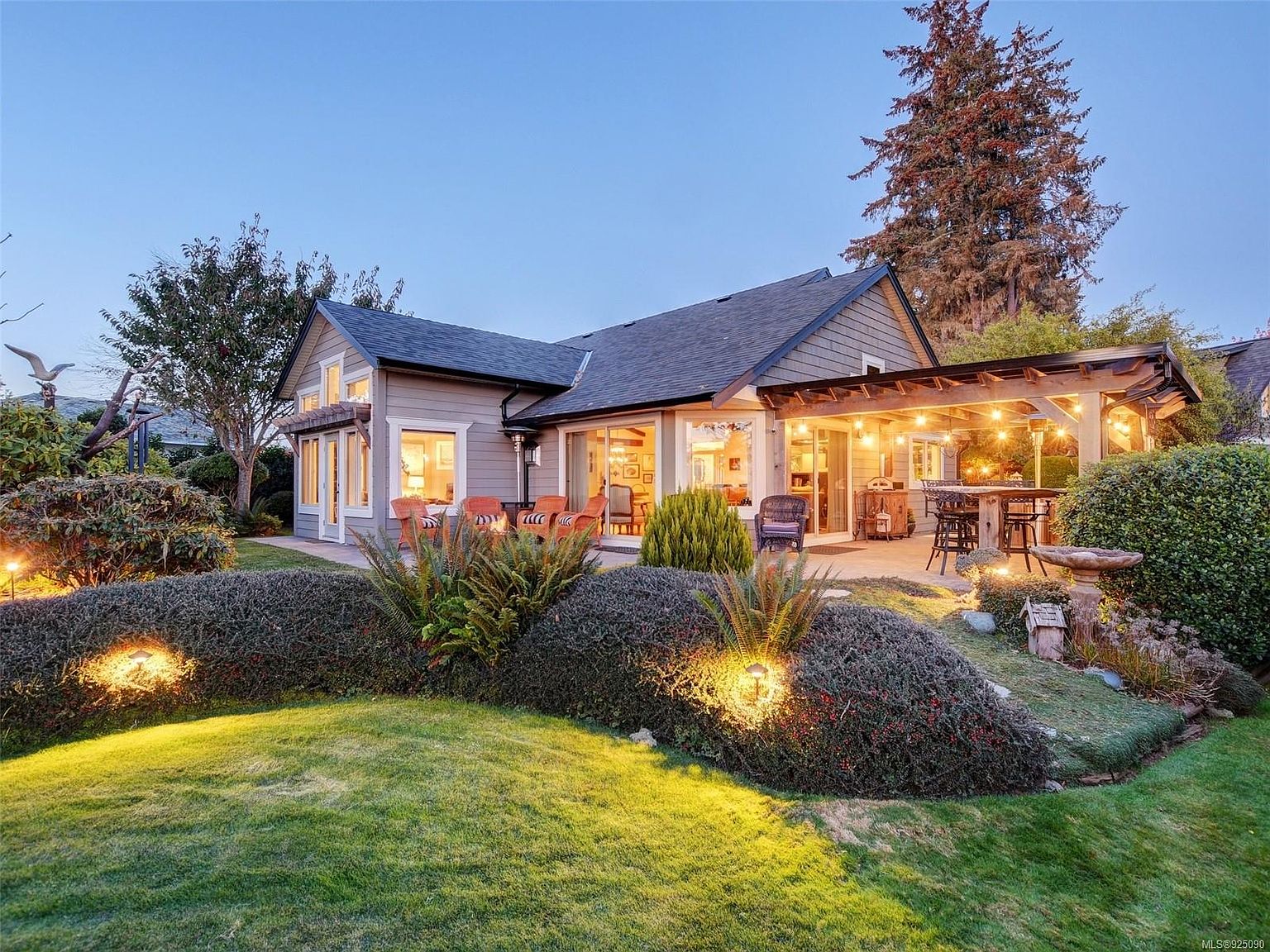 7214 Austins Pl, Sooke, BC V9Z 0T1 MLS 925090 Zillow