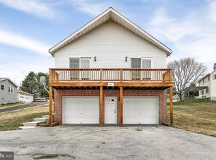 120 Meade Dr, Gettysburg, PA 17325