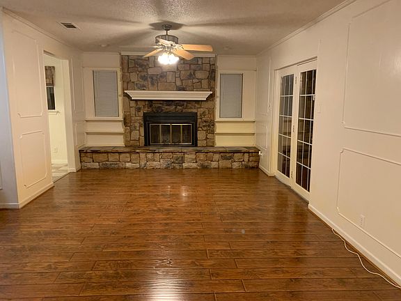 2nd image of 7601 Deaver Dr