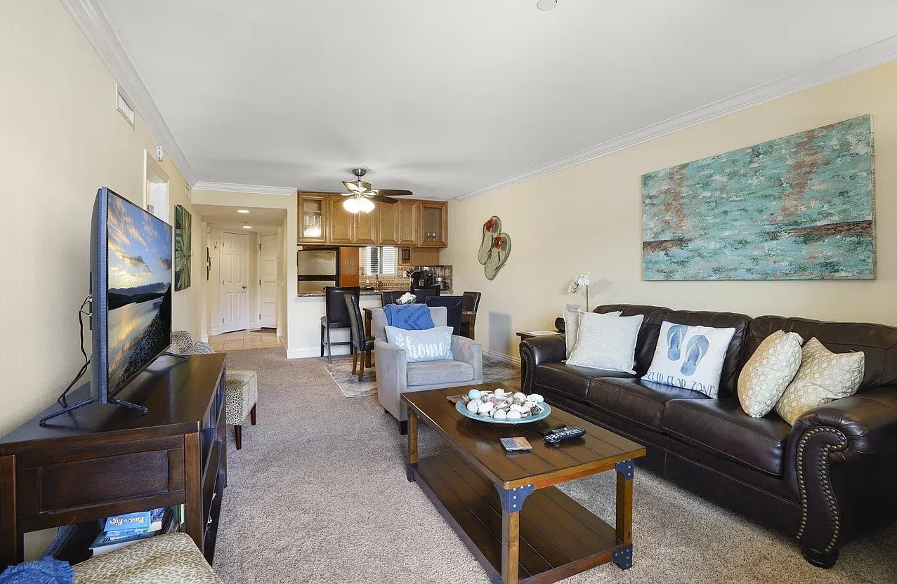 7509 Draper Ave — Photo 2