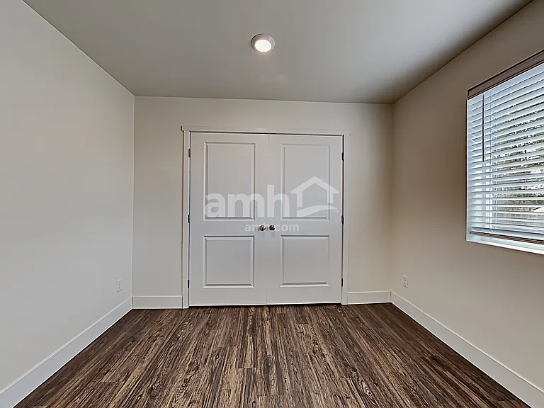 19314 16th Avenue Ct E — Photo 11