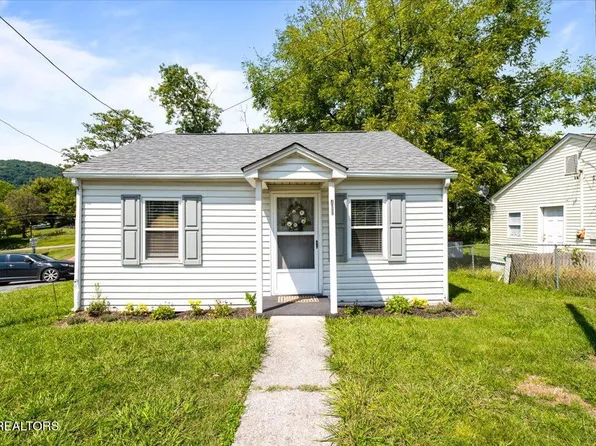 411 E Chestnut St, La Follette, TN 37766