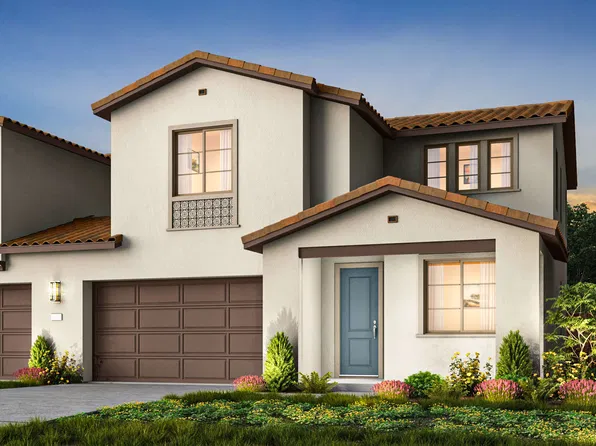 220 Toyon Dr, Hollister, CA 95023