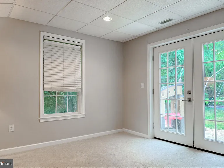 23118 Silverberry Way — Photo 43