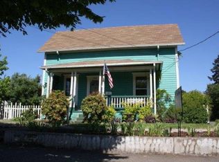 941 5th St, Springfield, OR 97477