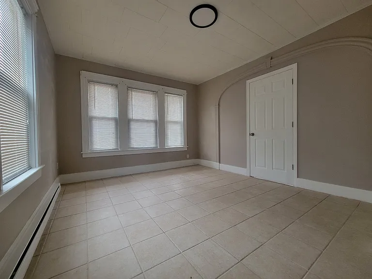 28 Emerson St #2 — Photo 11