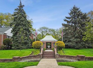 151 E Palisade Ave #6D, Englewood, NJ 07631
