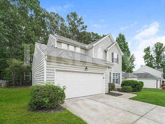 2nd image of 6412 Spanish Moss Ln