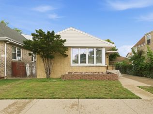 6154 W Wrightwood Ave, Chicago, IL 60639