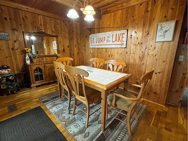 185 Alpine Dr — Photo 24