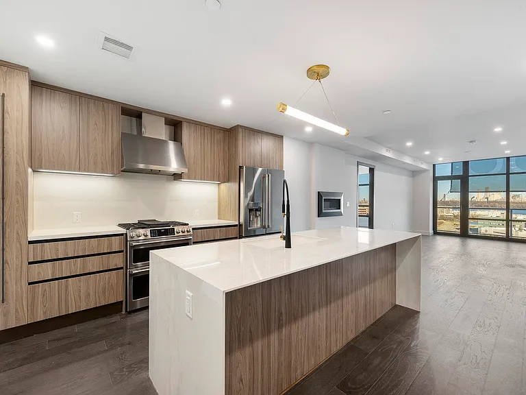 8701 Churchill Rd #904 — Photo 10