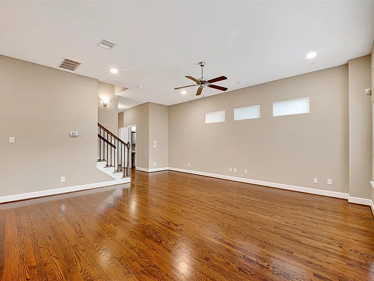 1333 W 23rd St #A — Photo 12