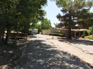 10075 E Dapple Grey Trl, Dewey, AZ 86327