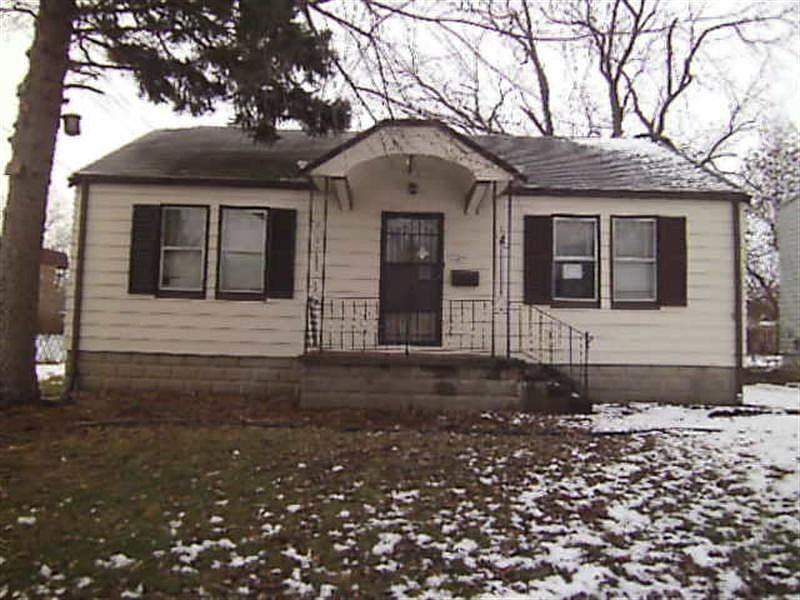 2nd image of 4007 N Constant View Dr