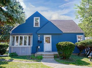 65 Macarthur Dr, Northlake, IL 60164
