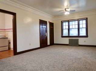19 Division St APT 3, Greensburg, PA 15601