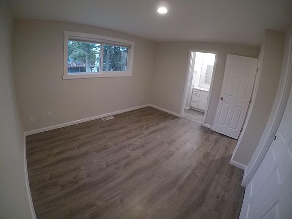 4th image of 14610 128th Ave NE