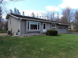 2201 Plover Springs Dr, Plover, WI 54467