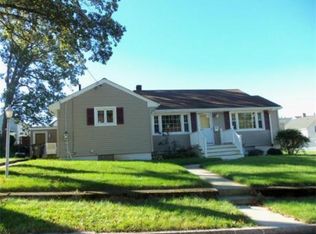 71 Bark St, Fall River, MA 02723