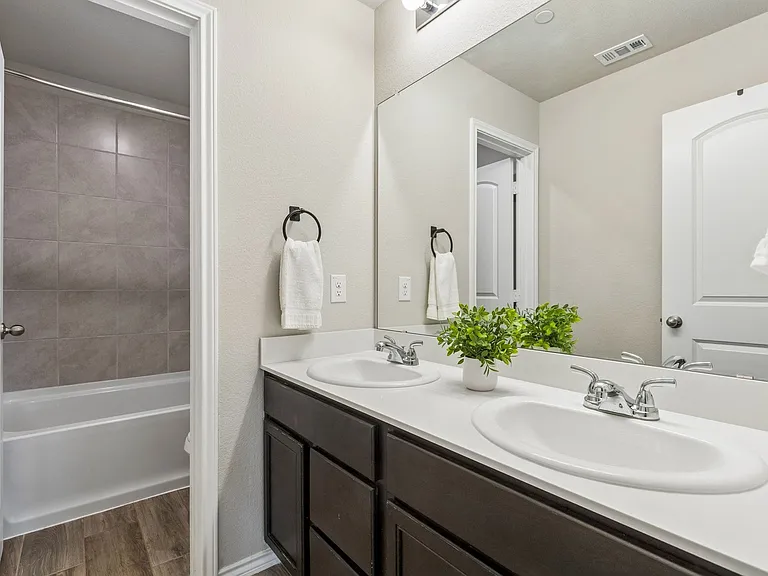 3120 Providence Pl — Photo 27