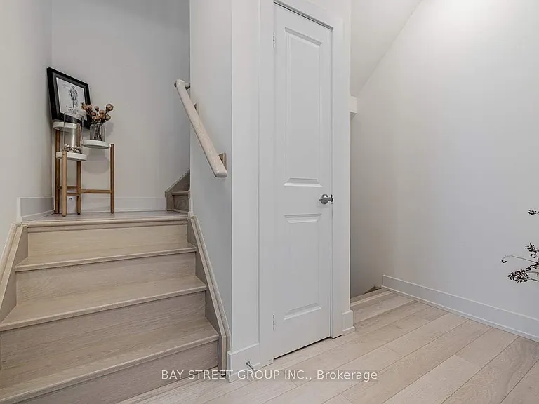 52 Holmes Ave #10 — Photo 11