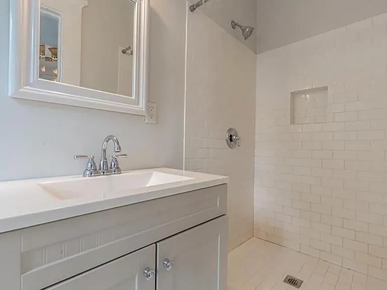 1191 Mansfield Ave NE #1191 — Photo 9