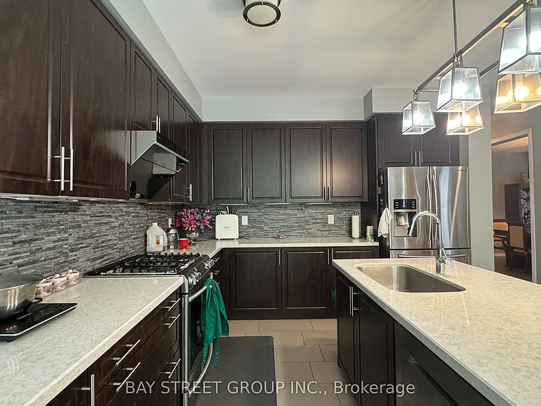 7889 Buckeye Cres — Photo 10