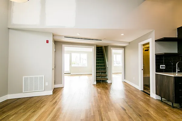 Rented by Nooklyn NYC LLC | media 61