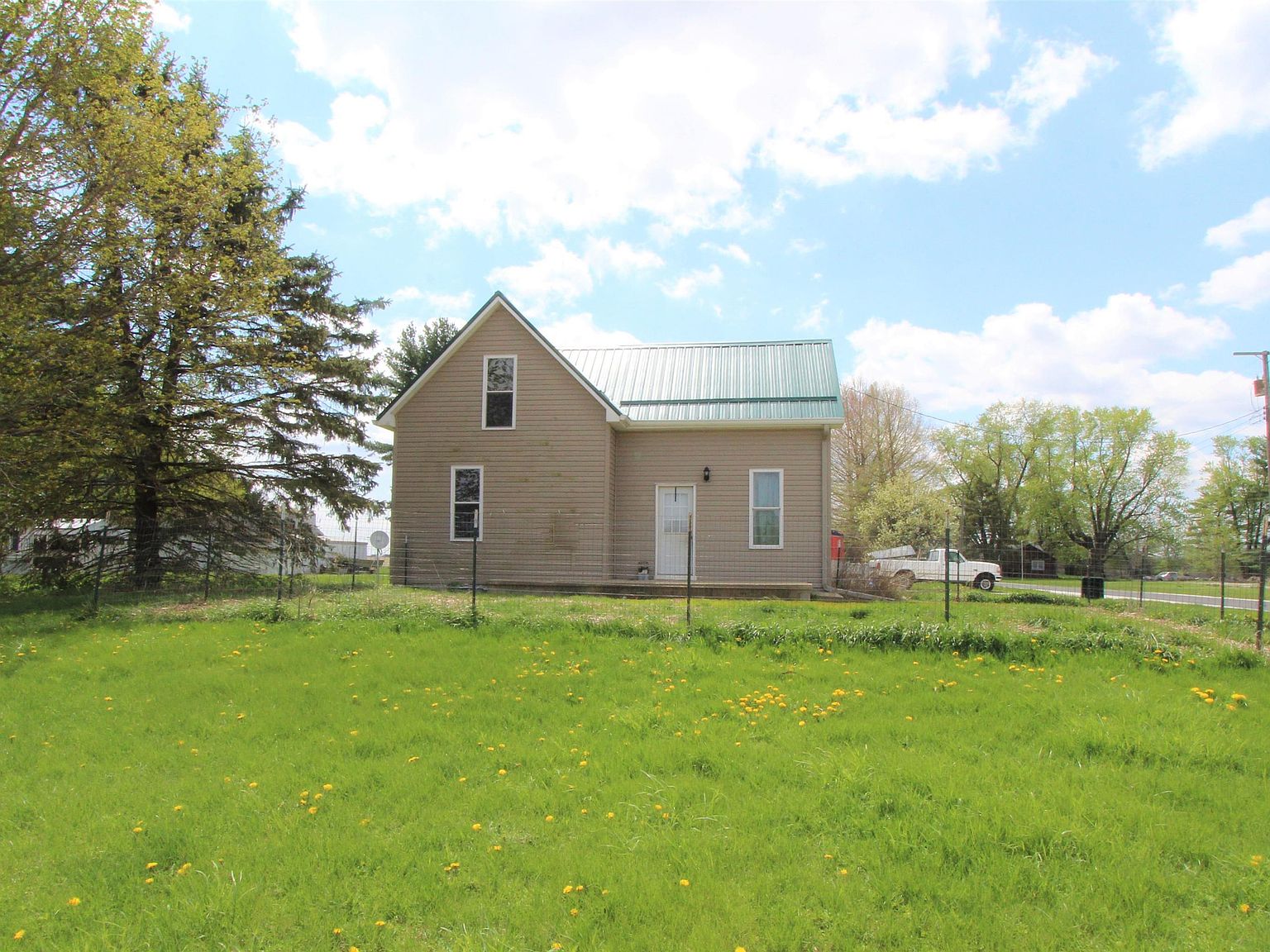 9155 E 1st Ave, Pine Village, IN 47975 MLS 202312934 Zillow